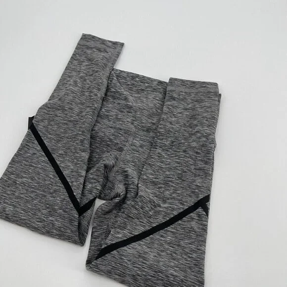 Style Reform Capri Leggings XXS Womens Gray Black Striped Spandex Stretch Active - Picture 11 of 11
